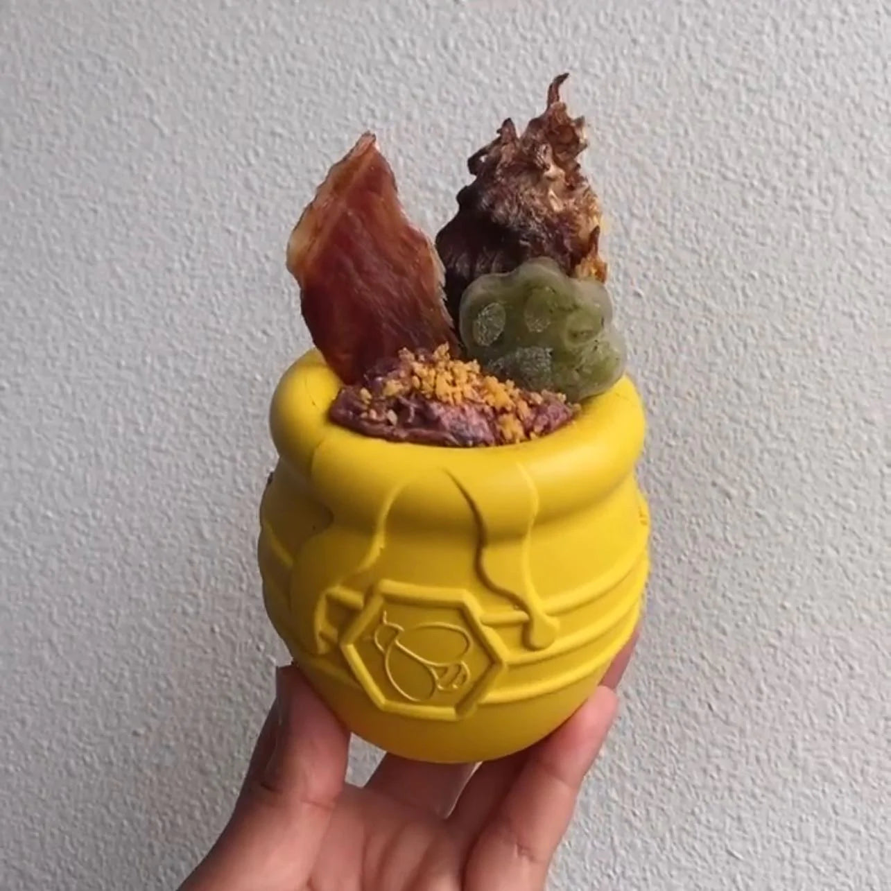 Honey Pot Durable Rubber Treat Dispenser & Enrichment
