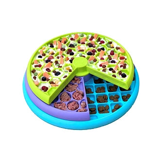 Lickin&#39; Layers - Dog Puzzle &amp; Feeder In One