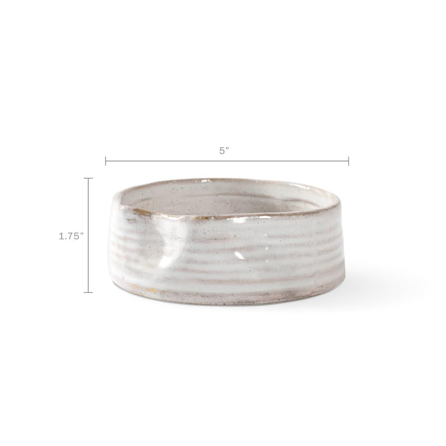 Ribbed Pottery Bowl in Cream