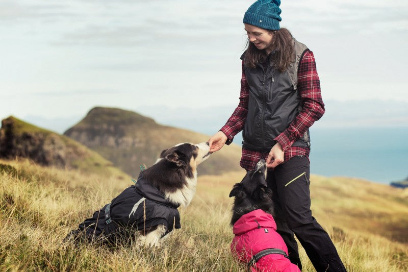 Hurtta Summit Parka Raven 35 Inches